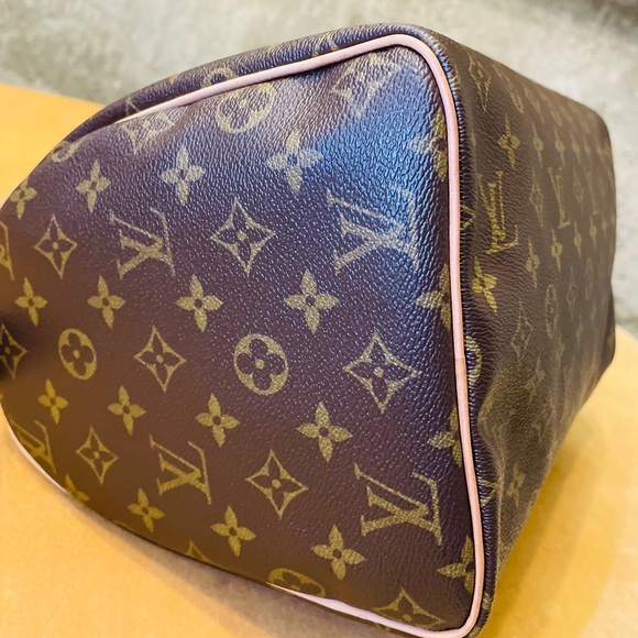 Authentic Louis Vuitton Speedy 30 (no to offfer) SOLD - Picture 11 of 16